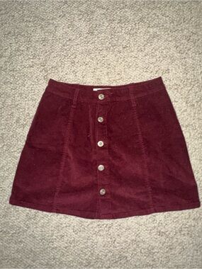 Celebrity Pink Button-Front A-Line Skirt in Burgundy